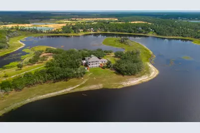 15702 Fl-77, Southport, FL 32409 - Photo 8