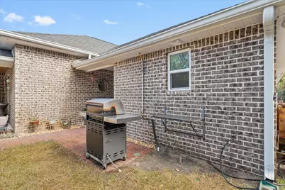 1911 Ladybird Lane, Gulf Breeze, FL 32563 - Photo 50