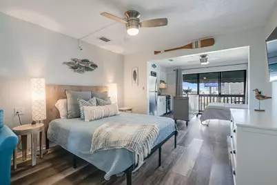 8730 Thomas Drive #1307A, Panama City Beach, FL 32408 - Photo 2