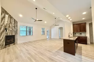 219 Canopy Cove, Freeport, FL 32439 - Photo 4