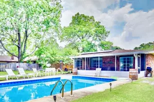 45 NW Cinderella Ln NW, Fort Walton Beach, FL 32547 - Photo 2