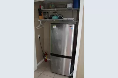 214 Miracle Strip Parkway #UNIT B206, Fort Walton Beach, FL 32548 - Photo 8