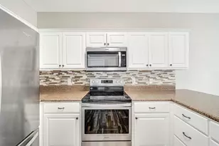 8100 Annabellas Ct, Panama City Beach, FL 32407 - Photo 14