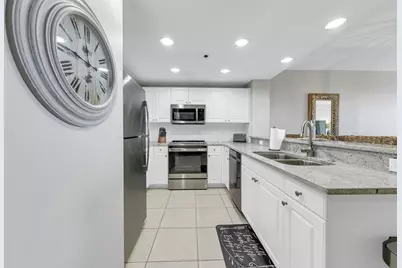 1751 Scenic Highway 98 #302, Destin, FL 32541 - Photo 10