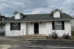 727 Harbor Blvd, Destin, FL 32541 - Photo 1