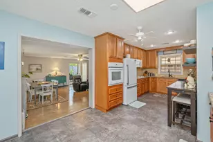 310 22nd St, Niceville, FL 32578 - Photo 20