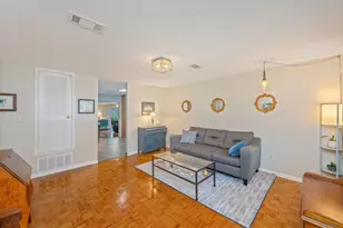 310 22nd St, Niceville, FL 32578 - Photo 8