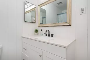 310 22nd St, Niceville, FL 32578 - Photo 32