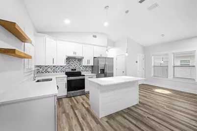 2101 E 8th Street E, Panama City, FL 32401 - Photo 12