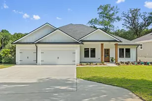 1720 25th Street St, Niceville, FL 32578 - Photo 4