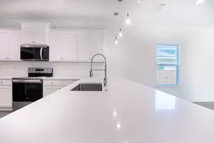 132 2nd Ave, Shalimar, FL 32579 - Photo 8