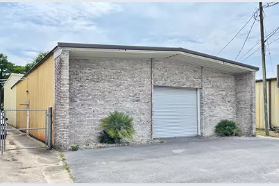 919 Skipper Avenue, Fort Walton Beach, FL 32547 - Photo 2