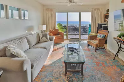 376 Santa Rosa Boulevard #UNIT 202, Fort Walton Beach, FL 32548 - Photo 1