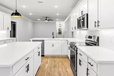 699 Earl Godwin Road, Freeport, FL 32439 - Photo 6