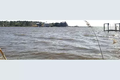 554 Beatrice Point Road, Freeport, FL 32439 - Photo 2