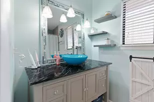 800 Bay Dr, Niceville, FL 32578 - Photo 16