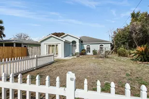 21506 Dolphin Ave, Panama City Beach, FL 32413 - Photo 2