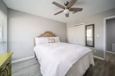 5539 Soundside Drive #C, Gulf Breeze, FL 32563 - Photo 16