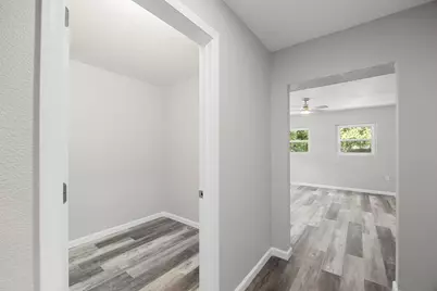 305 NE Hollywood Boulevard NE, Fort Walton Beach, FL 32548 - Photo 28