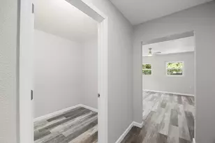 305 NE Hollywood Blvd NE, Fort Walton Beach, FL 32548 - Photo 28