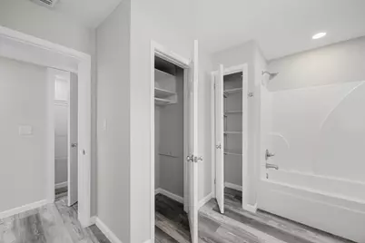 305 NE Hollywood Boulevard NE, Fort Walton Beach, FL 32548 - Photo 24