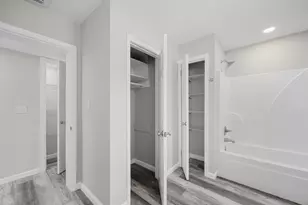 305 NE Hollywood Blvd NE, Fort Walton Beach, FL 32548 - Photo 24