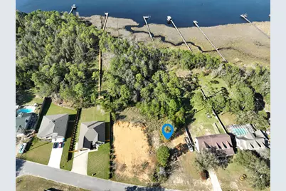 7962 Sleepy Bay Boulevard, Navarre, FL 32566 - Photo 1