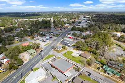 493 N Ferdon Boulevard N, Crestview, FL 32536 - Photo 6