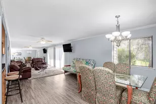 308 SW Miracle Strip Parkway SW, Fort Walton Beach, FL 32548 - Photo 20