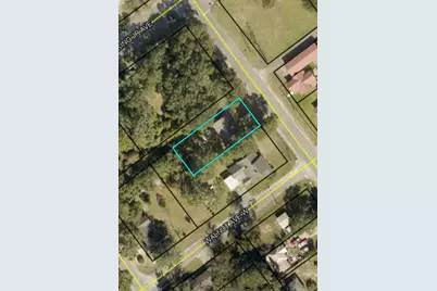 296 S Wilson Street S, Crestview, FL 32536 - Photo 1