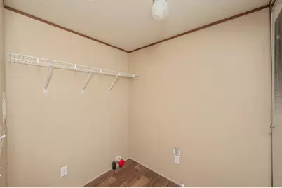 402 W Royal Palm Ave, Defuniak Springs, FL 32433 - Photo 14