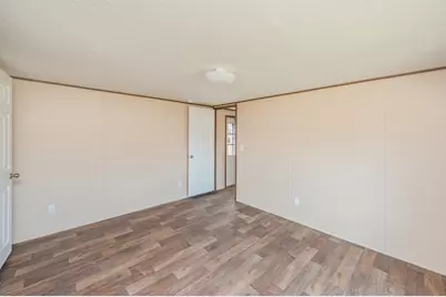 402 W Royal Palm Ave, Defuniak Springs, FL 32433 - Photo 18