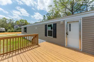 402 W Royal Palm Ave, Defuniak Springs, FL 32433 - Photo 28