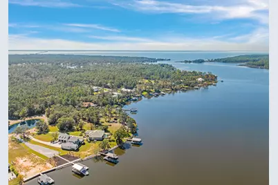 104 Lagrange Cove Circle, Freeport, FL 32439 - Photo 20