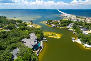 204 Laura Ln, Gulf Breeze, FL 32561 - Photo 78