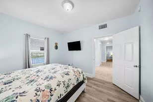 9860 S Thomas Dr S, Panama City Beach, FL 32408 - Photo 22