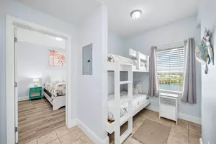 9860 S Thomas Dr S, Panama City Beach, FL 32408 - Photo 20