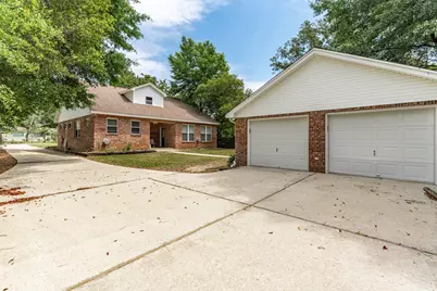 367 Okaloosa Avenue, Valparaiso, FL 32580 - Photo 12