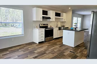 325 Bass Haven Drive, Defuniak Springs, FL 32433 - Photo 10