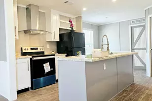 319 Bass Haven Dr, Defuniak Springs, FL 32433 - Photo 1