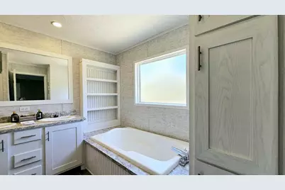 319 Bass Haven Drive, Defuniak Springs, FL 32433 - Photo 14