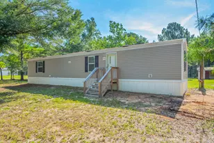 246 Rainbow Dr, Crestview, FL 32539 - Photo 2