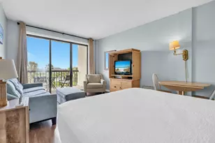 214 Miracle Strip Pkwy, Fort Walton Beach, FL 32548 - Photo 4