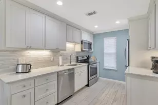 300 Gulf Shore Dr, Destin, FL 32541 - Photo 10