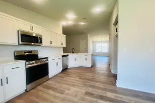 5275 Hidden Pnes Cir, Milton, FL 32583 - Photo 4