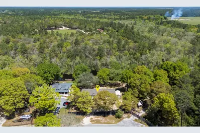 748 Phillips Drive, Freeport, FL 32439 - Photo 8