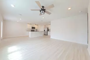 805 Otto Loop, Crestview, FL 32539 - Photo 10