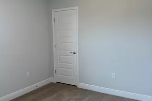 180 Ridgeway Cir, Crestview, FL 32536 - Photo 6