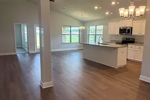 180 Ridgeway Cir, Crestview, FL 32536 - Photo 10