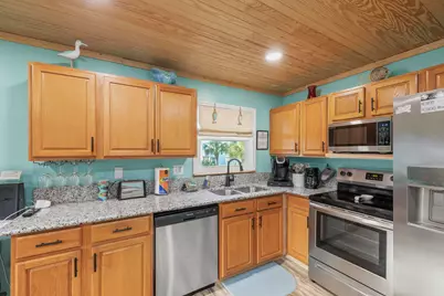 1430 Tina Drive #4, Navarre, FL 32566 - Photo 10